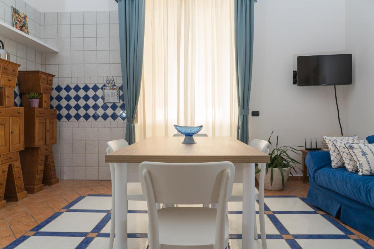 My Place Apartment カステッランマーレ・ディ・スタービア エクステリア 写真